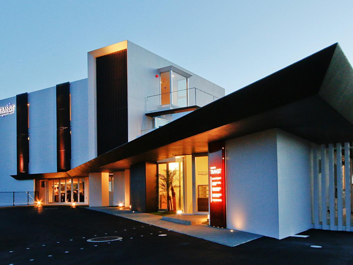 Transit Overnight Hotel Yomitan Buitenkant foto